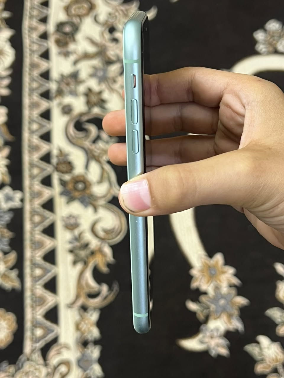 السلام عليكم ورحمة الله وبركاته
للبيع iPhone 11 سعة 128GB

* نسبة البطارية 91%
* الجهاز نظيف جدًا
* بدون أعطال أو مشاكل
* الكاميرات والبصمة الوجه (Face ID) شغالة 100%
* اللون أخضر (Mint)

الجهاز استخدام شخصي ومحافظ عليه، والجاد يراسلني على الخاص.

السعر: 320 ألف دينار قابل للتفاوض بالمعقول.


**إذا كنت صاحب هذا الإعلان وتريد حذفه لأي سبب، رجاءا أرسل رسالة إلى الدعم الفني**