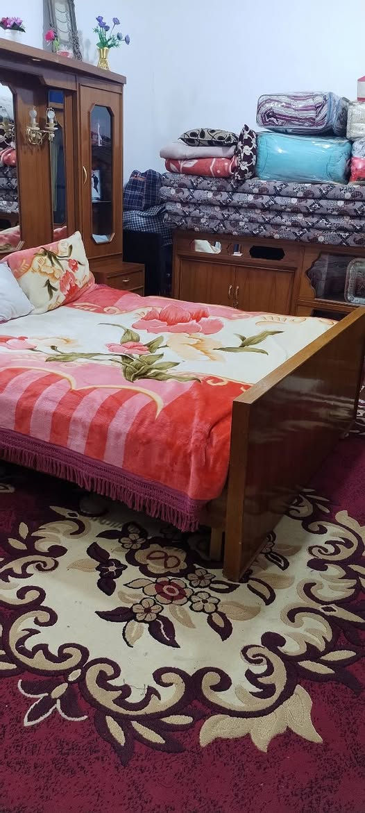 غرف نوم حطاطه تكمه ثكيله من الاوليات شرط كوه تنشال بدون كنتور مع بوفيه شغل الاوليات للبيع مليون 100 مكان 5 كيلوا حي الزيتون


**إذا كنت صاحب هذا الإعلان وتريد حذفه لأي سبب، رجاءا أرسل رسالة إلى الدعم الفني**