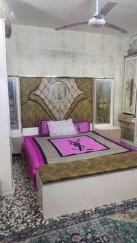 غرفة نوم • للبيع • اثاث خشبي