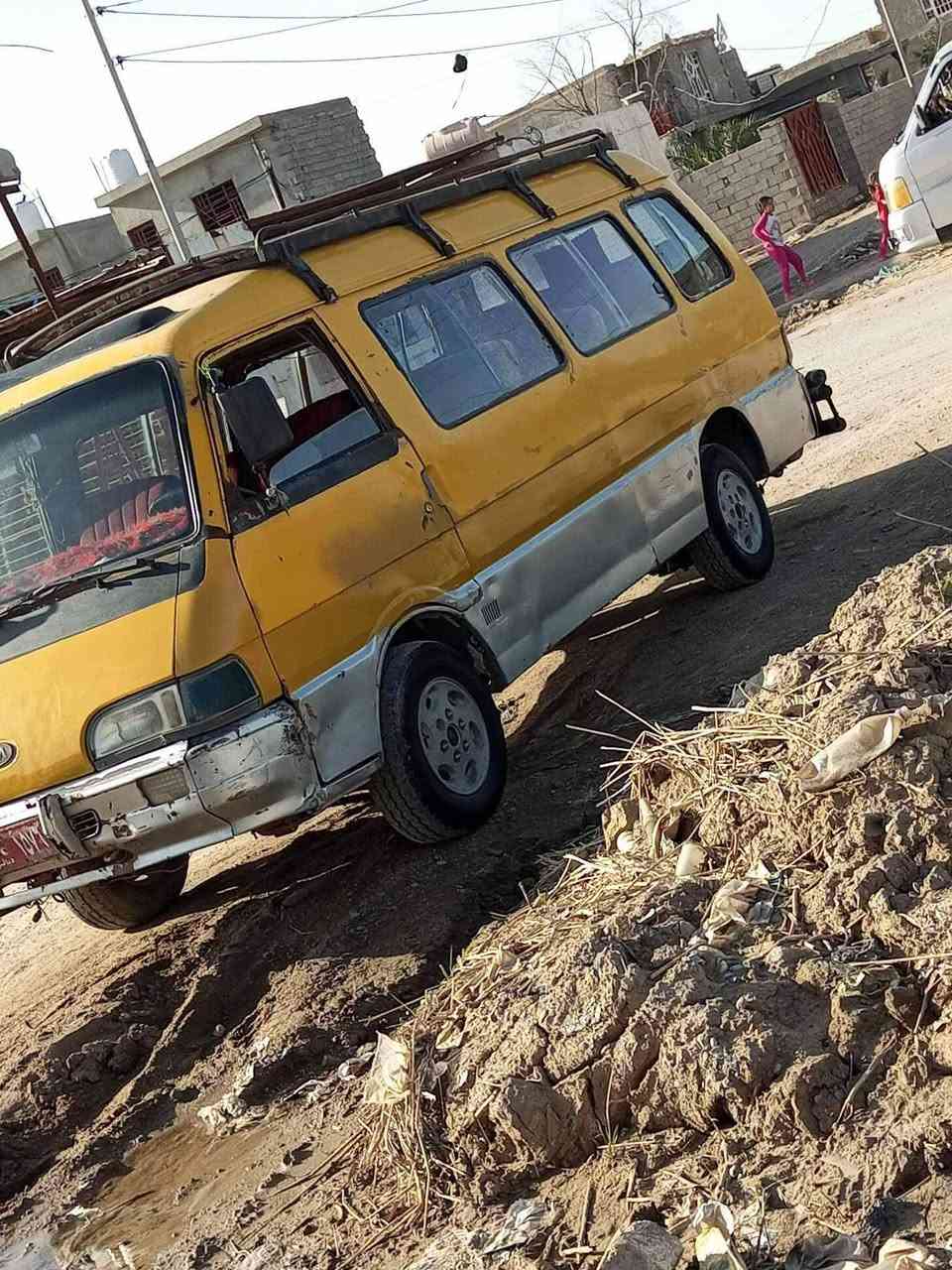 اسيا للبيع جاهزه من كلشي مصفره هيئه ومرور حداديه جديده باور جديد ما بيهه نغص سعر 28 وبيهه مجال ***********
