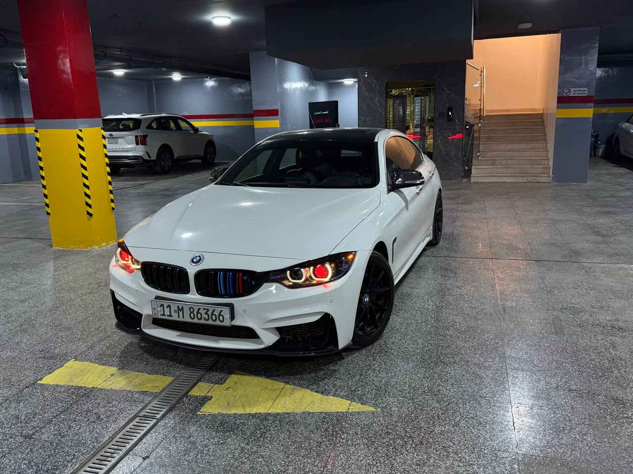 سلام عليكم
بي ام 430i 
موديل 2019 
محرك الفين تون بور توربو فول مواصفات المحرك الحديث B48 المرغوب
كير ٨ نمر
صور الحادث بالمنشور 
رقم بغداد الجديد باسمي
ماشية 64 ميل
ام بكج 
فجوج فسفورية وتخم تاير جديد وويل رياضي تو سايز 
عدسات عين الشيطان ولايتات lid متحرك كهربائي
بدون نقص ولا مسج 
فتحة سقف 
صندوق كهرباء مع نظام الفتح بالرجلين
داخل جلد وكاربون وستيرن ام
انارة داخليه لونين 
مراية اوتو قلاب وهيترات
شاشة ترحيب وشاشة عطلات 
كشنات خزن ميموري 3 وضعيات 
كشنات تدفئة ومساج
سستم صوت هارمن كاردن صوت عالي جدا
رادارات 
تبريد قطعتين
ماوس
شفتات ستيرن
حساس خلفي امامي
وضعيات قيادة ايكو
سبورت سبورت بلص
الحادث بابين فقط بجم كبس بلادي صبغ بابين وكلير توحيد لون الجاملغ الامامي والخلفي يعني صفحه الحادث فقط 
للبيع او للمراوس حسب القناعه
مكان السيارة بغداد كرادة او شارع فلسطين 
السعر المطلوب 195 ورقة
للاتصال *********** بغداد, العراق
