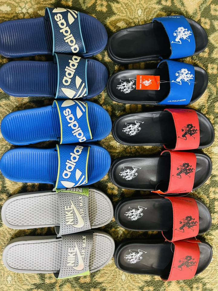 شحاطات شبابي قياسهن ٤٠-٤١ مشكلات العدد ٥٠ قطعة سعر المفرد ٢٥٠٠ وسعر جملة ١٥٠٠ الكمية قليلة وبس المعروض  ومشكل نفس الصور ويوجد خدمة توصيل لجميع المحافظات


**إذا كنت صاحب هذا الإعلان وتريد حذفه لأي سبب، رجاءا أرسل رسالة إلى الدعم الفني**