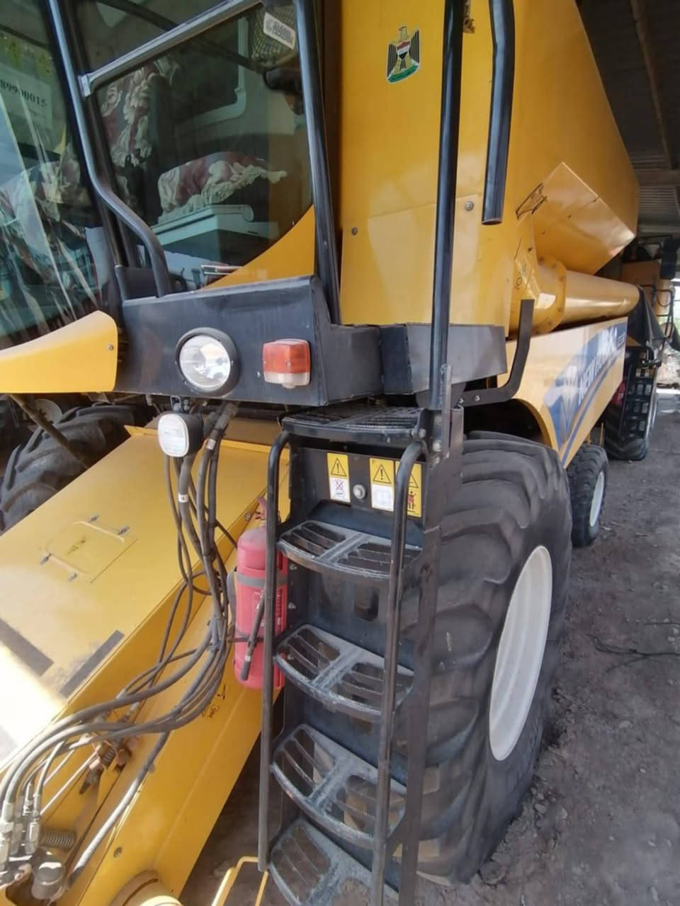 للبيع حاصده 5 بلم دبل درام غربيل كهربائي انجكتر حجم 5,90 كفاله عامه ***********،***********
