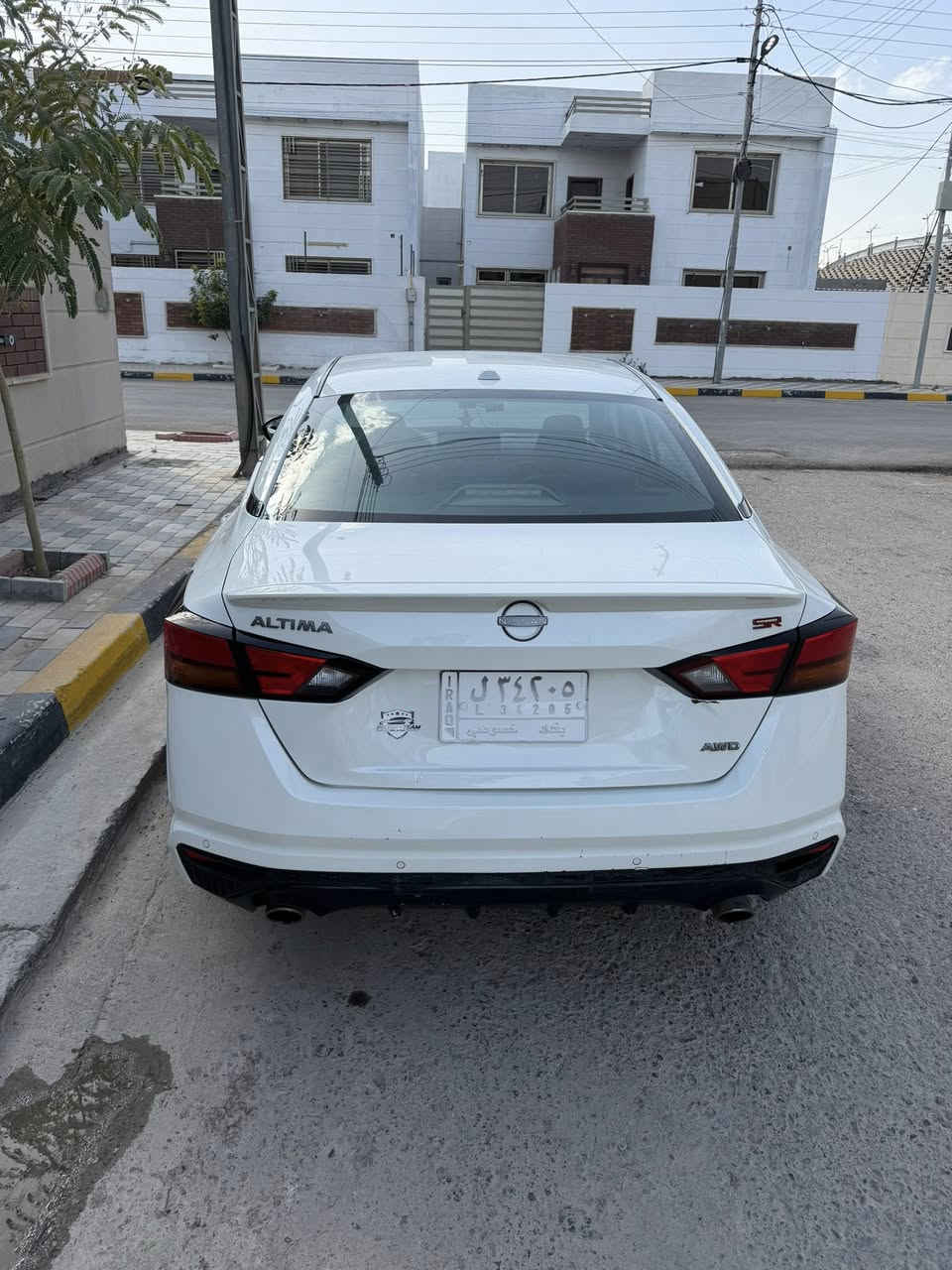 نيسان التيما…
موديل 2023

مواصفات فول SR Plus 

كامرا دواره

رادار360 

تحديد سرعه

نقطه عمياء

حساس اطارات عند التزود بالهواء

فتحه سقف

تحديد سرعه

تحديد مسار

شاشة كبيرة 

كشنين كهرباء 

كشنات هيتر

توقف ذاتي

حساسات خلقيه

بصمه

بصمه ابواب 

بصمه صندوق

‏Awd

رقم بغداد بسمي سنويه جديده الى ٢٠٢٩ شرط التحويل ثاني يوم . 

كير محرك تبريد كله شرط ومملعوب بي ماشيه 68699 الف km .

ضرره بنيد معدل و تبديل دعامية و ايرباك السايق طاك و مبدل راجع سستم 

سعره  157 بيهه مجال. *********** اتصال او واتساب
