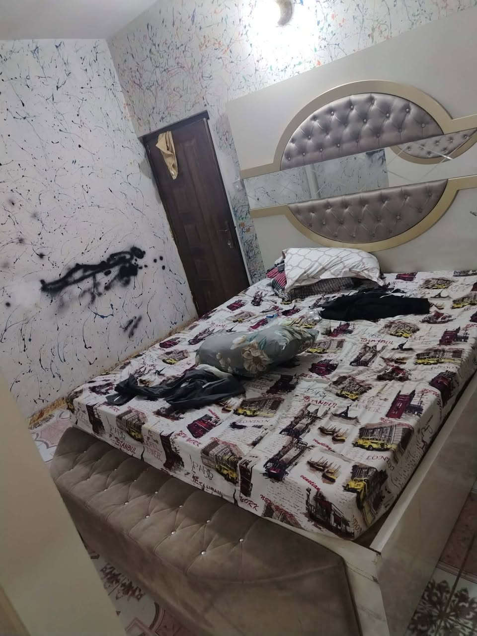 السلام عليكم عندي غرفه تركيا اتلاثه بيبان سلايت غرفه ثكيله كلش رايده 500 وبيها مجال بكانه بغداد الشعب شارع الصحة


**إذا كنت صاحب هذا الإعلان وتريد حذفه لأي سبب، رجاءا أرسل رسالة إلى الدعم الفني**