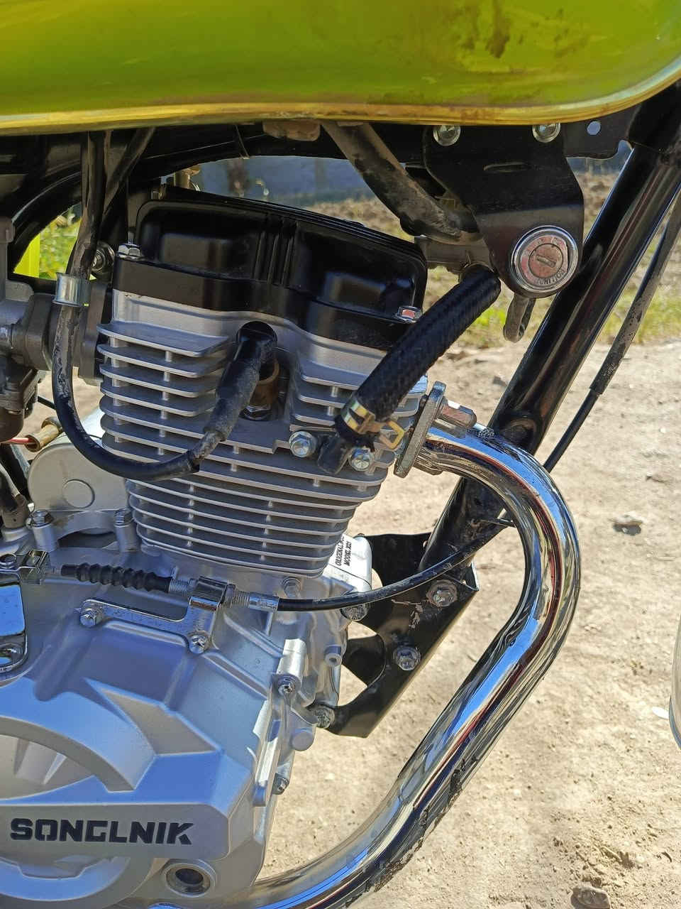 سلام عليكم دراجه سيفانه موديل 25اخت الجديده استخدامه شهرين اوراق اسكنر بسمي خمسه كير نضيفه جدا كله شغال سلف هندر لايت عالي وناصي وخفيف وعداد كتروني مصمتين تشغيل عن بعد سعره 700اوبيه مجال الطيبين العنوان ابو غرق يم مزرعت سنافر ***********رقمي بي وتساب ♥️😭
