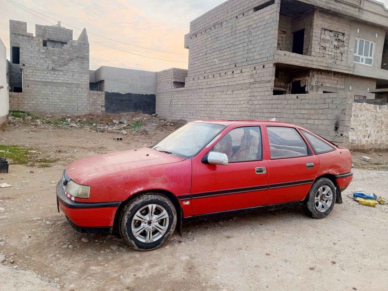 فكترا حجم 20محرك كير شرط سيارة جاهزة رقم ديالى مشروع وطني سعر 22شراي يجي خاص ***********مكان داقوق
