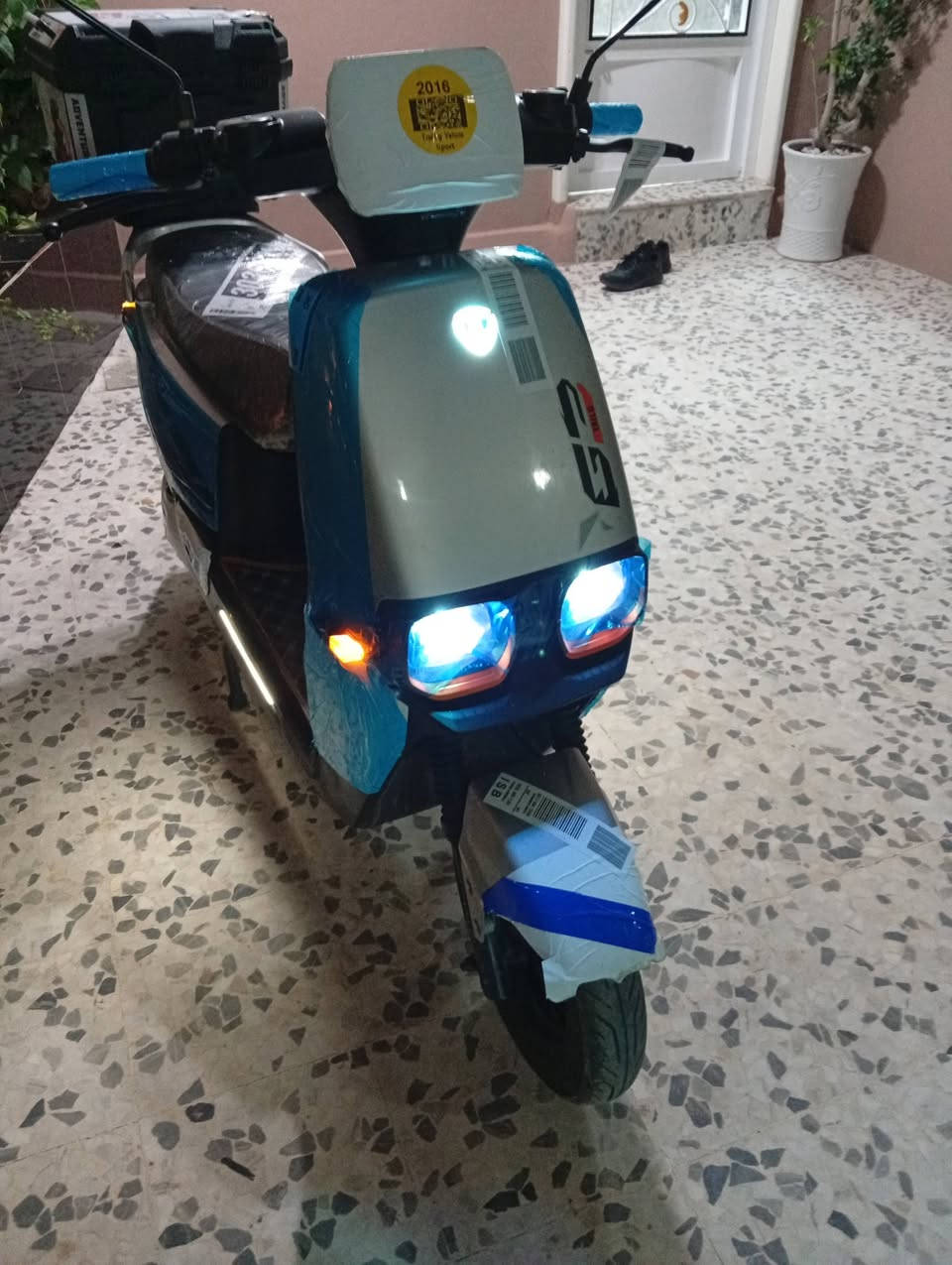 سلام عليكم شباب مطور جديد شرط عه فحص كامل نوعيه معروفه درجة اولى سريع رقم اتصال *********** سعر 875 بي مجال بسيط مو شراي لا يتصل
