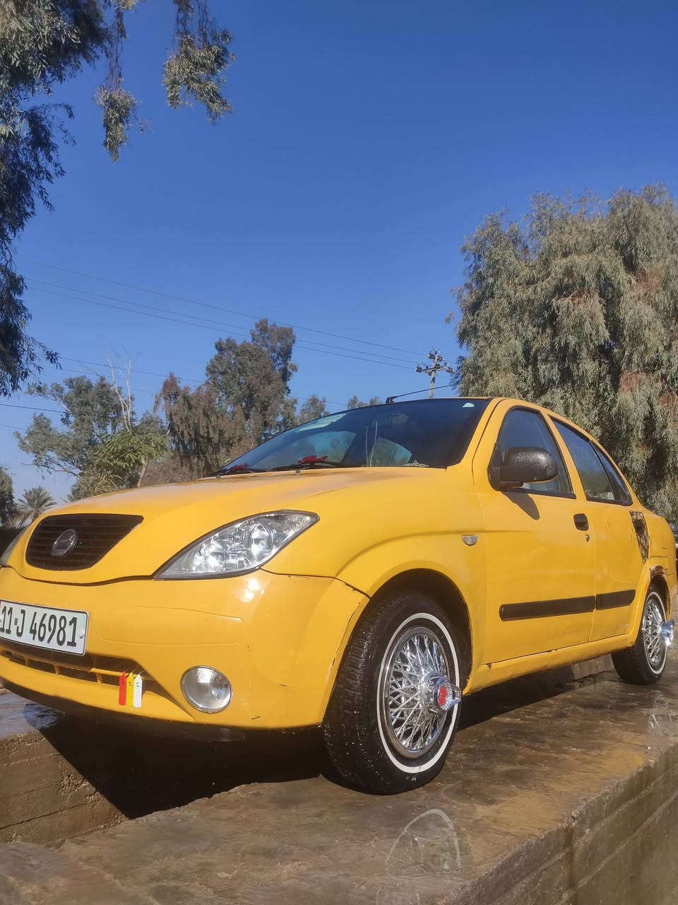 السلام عليكم للبيع طيبة 2015 رقم بغداد دولي مكينة كير حدادية تخم تاير تبريد تدفائة خير من الله شاشة كامرة تحكم استيرن سيارة حيل حلوة بية فقط جاملغ امبدا
وبية طخة امصلحة وبعدهي مامصبوغة اموظحة بصورة 
السعر 38 وبية مجال جدان قليل ***********
