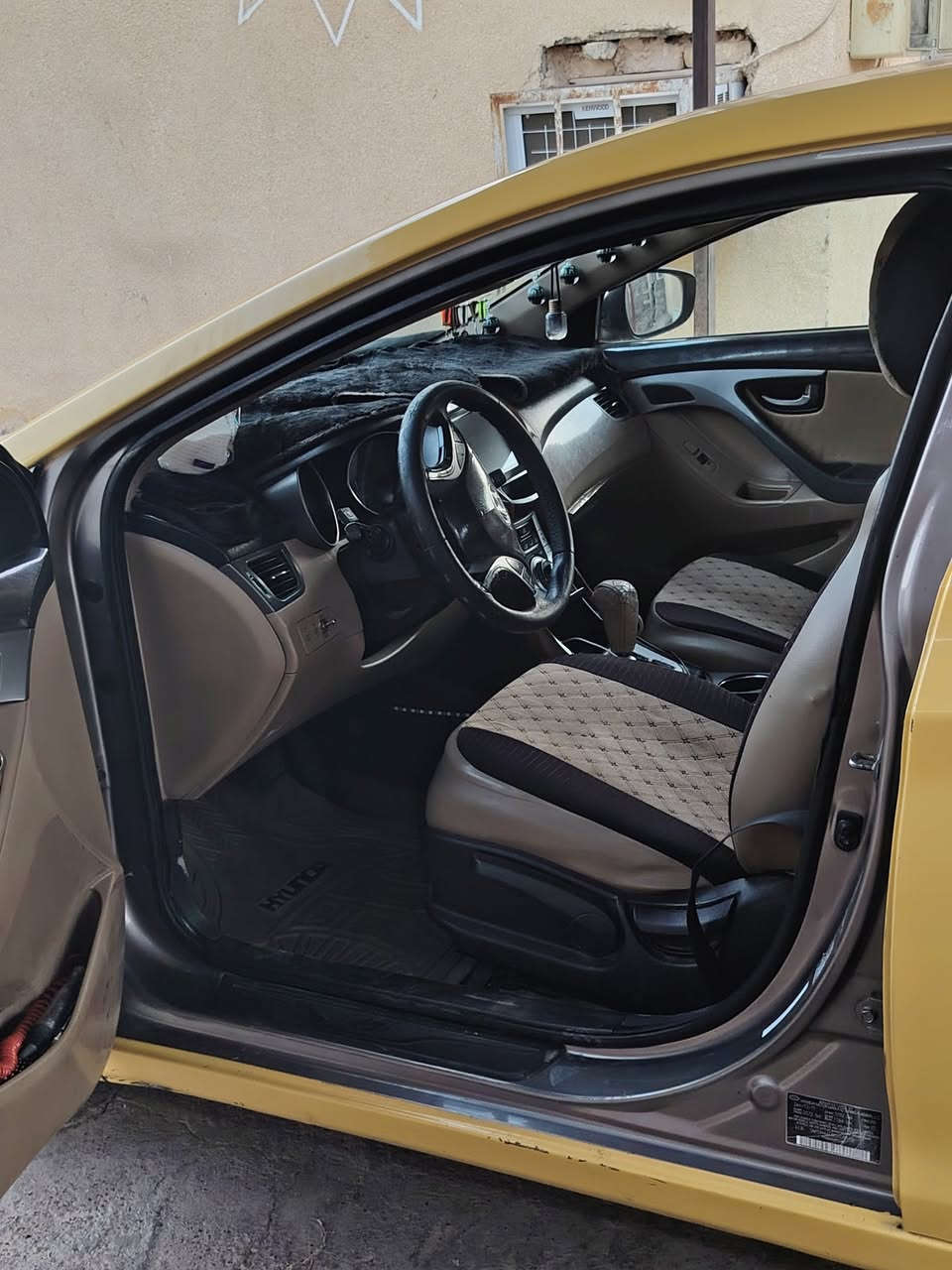 النترا للبيع موديل 20012 أمريكي سياره خير من الله كير جديد محرك جديد 1800 صدر تبريد عنوان تاجي سعرها 100 بيها مجال بصيط شراي يتصل *********** بي وتساب
