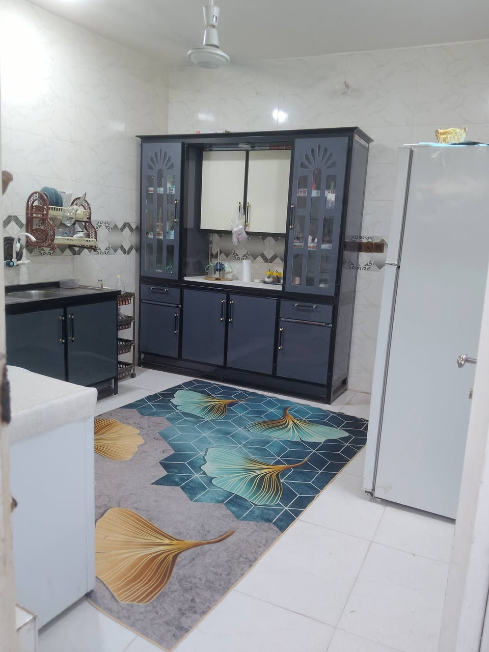 بيت للبيع المساحة 100 متر 📍الموقع جداً ممتاز كربلاء طويريج الحولي شارع  سواق توفي يتحوي على طارمه وستقبال وصاله ومطبخ وصحيات خارجية وغرفه نوم
 (سعر 55) 💰

📞 للاتصال على الرقم التالي 
📞***********
📞***********
