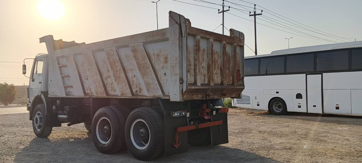 السلام عليكم للبيع ألبي موديل 92مكينه 28كير 160مجموعه نص جي ف بوربرن جبير بدي جديد اتخم تاير سنويه لغايه 2027(شرط التحول)شاصي فرنسي (غير مكفول)مأسسه مقطوره السعر 185وبيه مجال شي قليل مكاني واسط قضاء الحي للاتصال ***********

