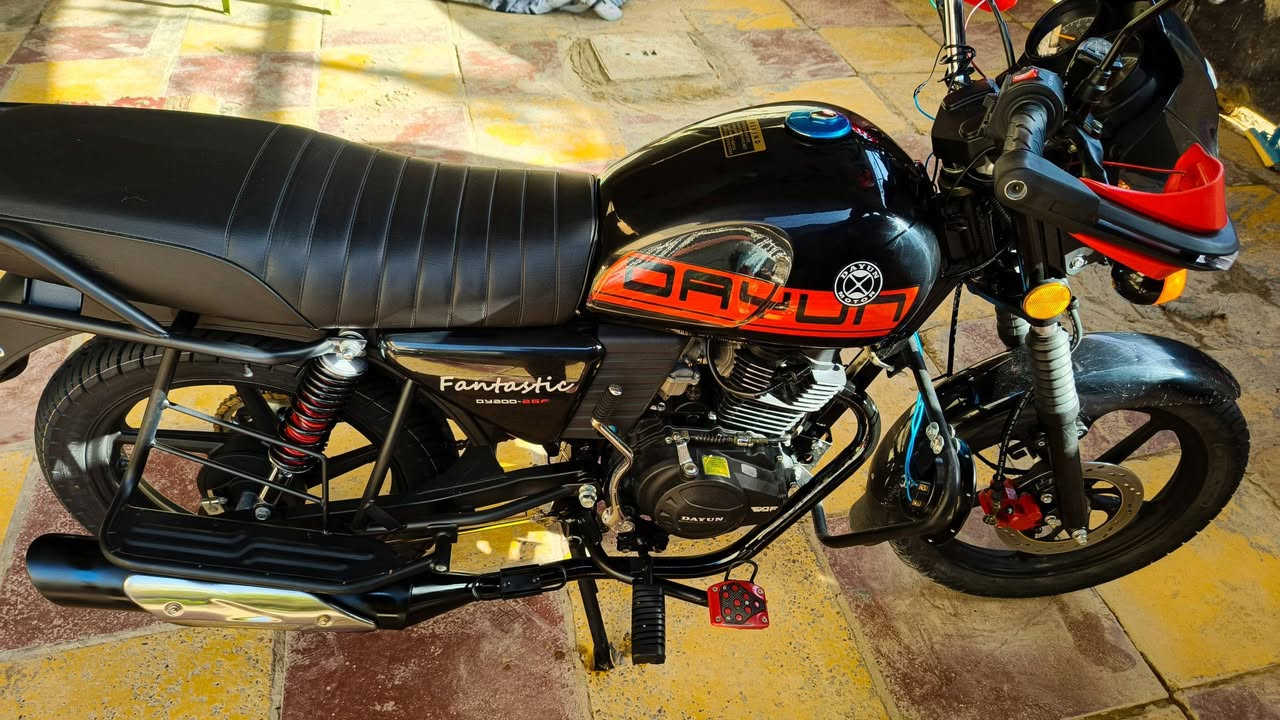 سلام عليكم دايوان 2025 رقم
الدراجه ماشيه 5000  بعده زيور اني ما اريد ابيعه الله شاهد بس طلعتلي شغله صفح ومحتاج فلوس 
رقمه سليمانيه وكيله السلامي الدراجه ع ايدي اني اشتغل دلفري ومحافظ عليه الدراجه ناعمه كلش بعده زيرو  الصينيه مال زنجيل موجوده اني فتحته اريد اسحب الزنجيل 
***********
