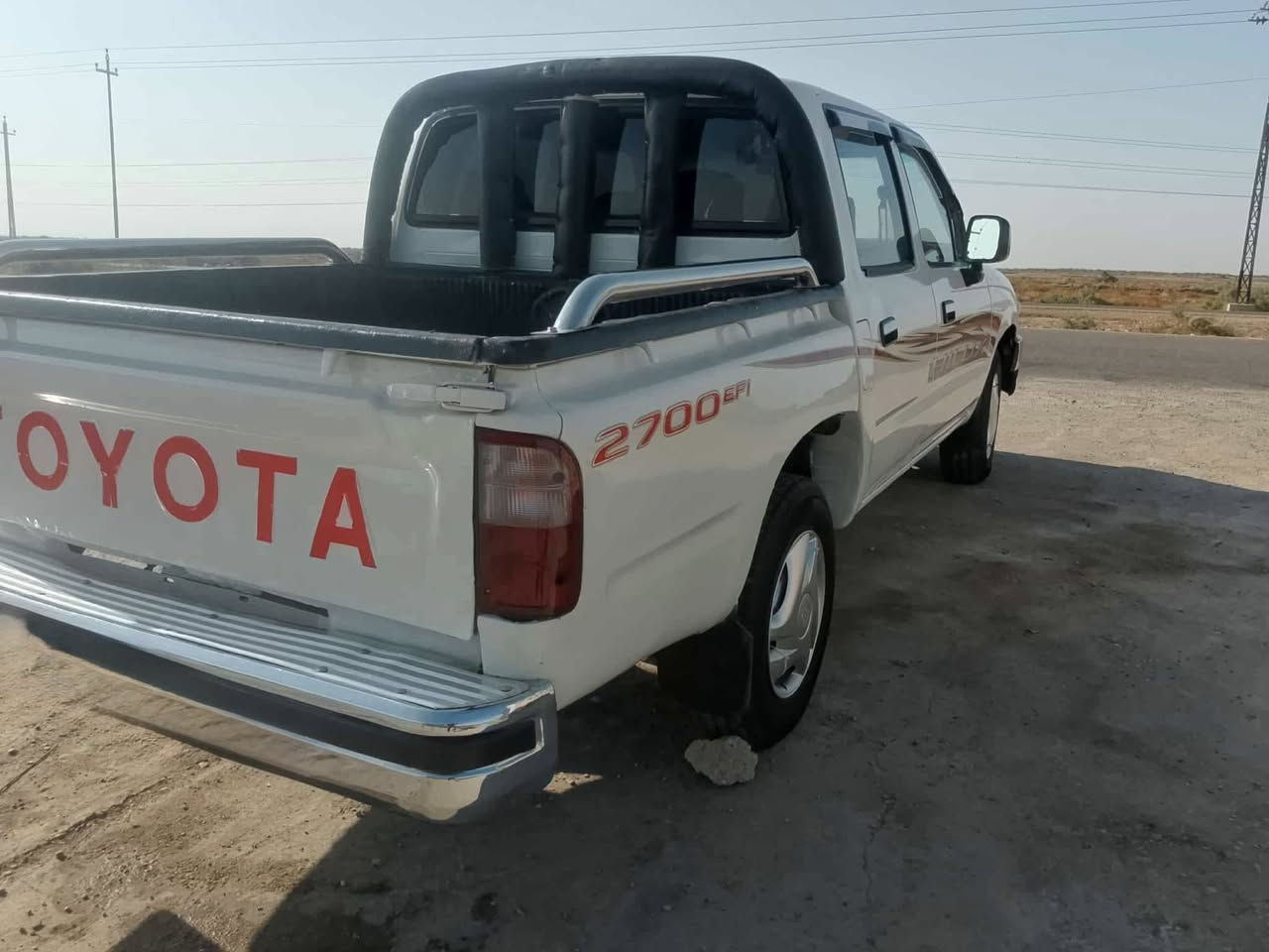 السلام عليكم جمره ٢٠٠٤ مصبوغه عام تعمير جديد رقم بصره تحويل ثاني يوم تخم تايو حداديه جديده كعربائياة كلها شغاله دشبول ماروني محسن المكان ميسان المجر الكبير السعر ٨٥ وبيها مجال حك الجيه للستفسار لاتصال /***********
