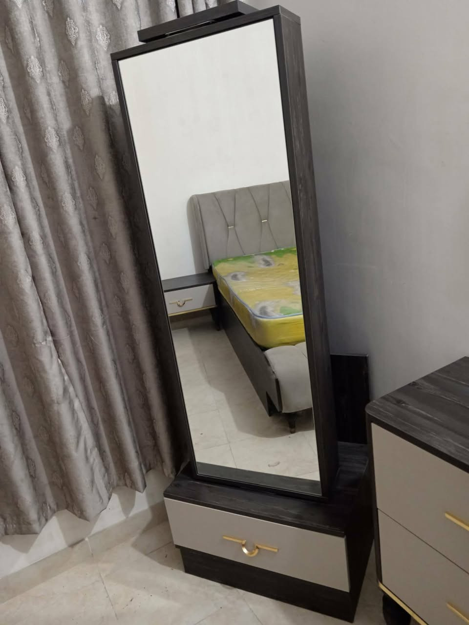 السلام عليكم
غرفه تركي[١٠]قطع نظافه ٩٠بالميه ماخذيها ٢٢ورقه 
سعرها مليون وربع  مكانها حي الجهاد  مع الدوشك


**إذا كنت صاحب هذا الإعلان وتريد حذفه لأي سبب، رجاءا أرسل رسالة إلى الدعم الفني**