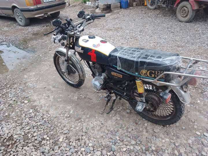 سيفان  موديل 24 
كهربايات شرط نشاط فول 
محرك معمر جديد 
يرهم مراوس ويرهم بيع


**إذا كنت صاحب هذا الإعلان وتريد حذفه لأي سبب، رجاءا أرسل رسالة إلى الدعم الفني**