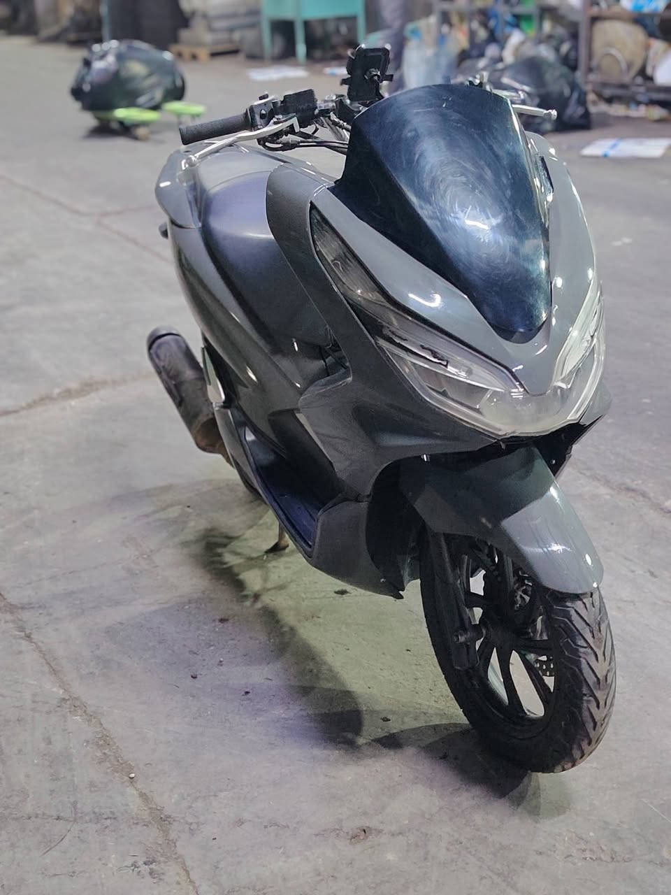 السلام عليكم دراجه بي سي اكس جيل ثالث دراجه ياباني وارد كوري حرف Aدراجه لون اسمنتي دراجه كامله مكمله حساس زدحام شغل دبل اشاره ماشيه 28 دراجه نقصه بس قبق كلجات عندي بس مفطور ويراد تصفير كلجات دراجه خير من الله وبلعافيه ع ياخذه مكاني دوره قرب قوس بغداد سعر الدراجه  (13)وبيه مجال الشراي عيوني شعله رقمي ***********
