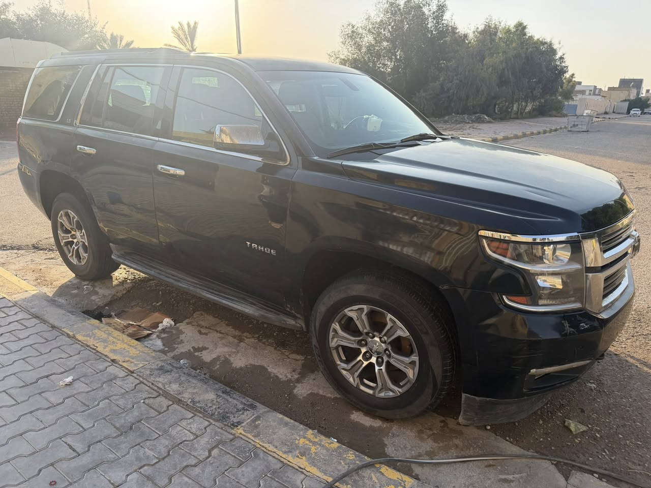 تاهو 2015 رقم أربيل   سيارة خليجي بيها حادث بالعراق جاملغ ايمن امامي كما مو ضح بالسونار مرفق مع الصور وبيها بعض الملاحظات سيارة جاهزة مكانها كوت موكز المدينة السعر 240 $ للاستفسار فقط الاتصال على الرقم ***********
