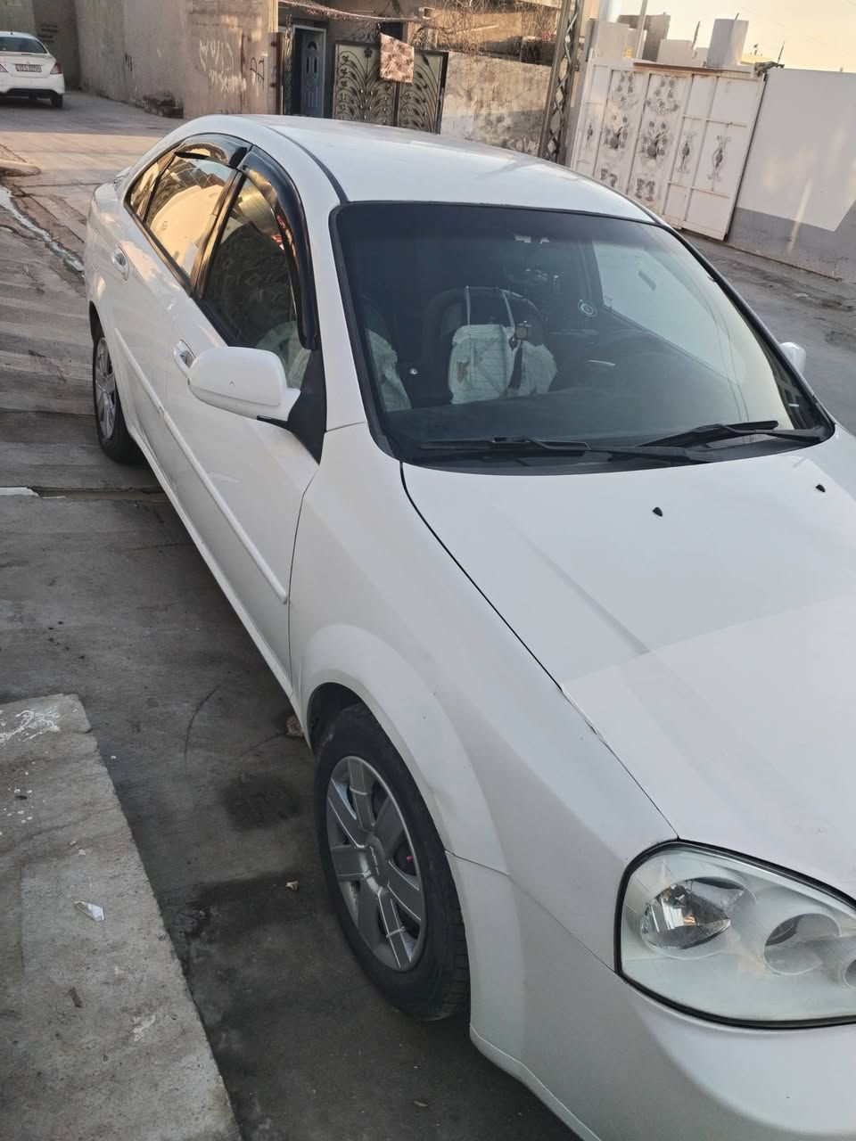 سلام عليكم عندي اوبتر موديل ٢٠١٢ البيع رقمي ***********
