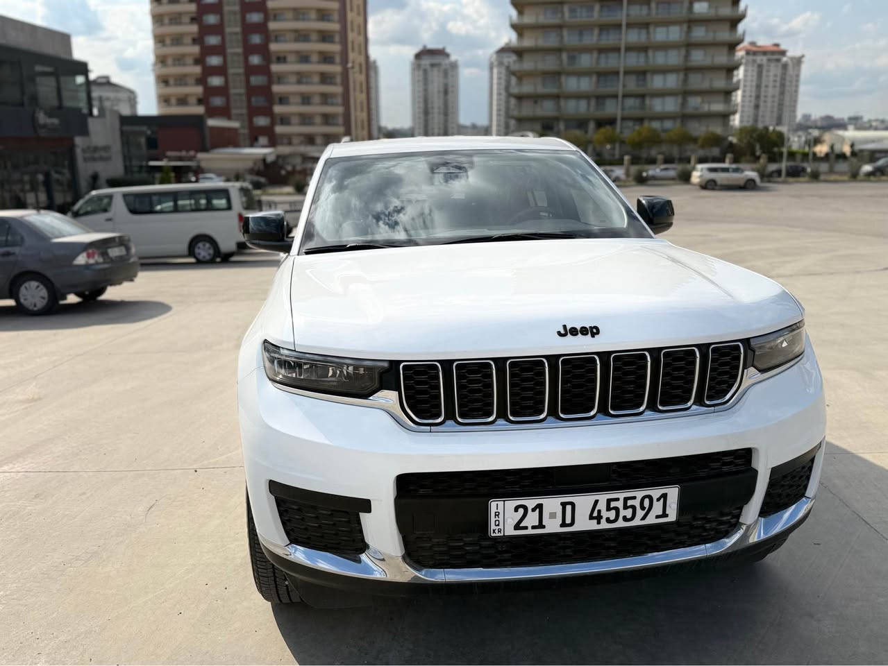 بسم الله الرحمن الرحيم 
كوردي -- عربي 
جيب لاريدو ٢٠٢٣  مواسەفات بلك توپ  سئ ريز كوشن 
مواصفات 
سئ ريز كوشن كوشن vip 
بصمە 
دبل اكسل 
شخال 
كوشن ھيتر سوكان ھيتر  كوشن vip 
شاشە و كامرا 
رادار ئاوينە 
كوشن هيتر 
اتوستوب بيشو دووا 
كوشن خزن 

دەرگاي دواوە شفت جگ 
تەنھا يةك دةرگاي سةكن دواوة گوراوة بةبيلاد بئ بؤ ياخ بوياخه  ناوی نوكی دەرزی بیوە نیە هيج ارباگ نه ته قيوة 💯 هه موي بيلادي 
گير و مكينه و تبريد و دهبل اكسل و راداره كاني هه مووي  ته نانه ت راديته ره كاني  هة موي بيلادي 
 نرخي ٣٢٥ورقه مجال 

0770 152 5035 

0770 151 9905 

عربي 
جيب لاريدو ٢٠٢٣لون مميز بلا ك توپ مواصفات 
بصمە 
شخال 
دبل اكسل رباعي 
كشنات ھيتر ستيرن ھيتر 
شاشە كبير كاميرا 
رادار المرئ 
باب خلفي شفت 
اتو ستوب خلفي امامي 
شباك و ويلات سودا بيلادي 
جامرلخ صبخ بدون داخل ارباكات ما طاكه 💯 كله بيلادي 

السيارە داخل السلمانيە

0770 152 5035 

0770 151 9905 السليمانية, العراق
