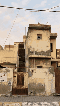 دار للبيع  
المساحة / ( ٢٠٠ م ) 
العنوان / ديالى / بعقوبة / الجاهزة فرع مدرسة بيروت الابتدائية 
للاستفسار / الاتصال ( *********** )
