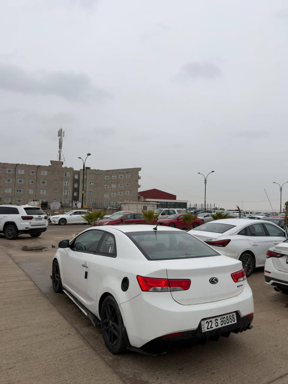 كيا سيراتو كوبيه تك باب ٢٠١٣ فول 🚗 مواصفات خليجي
للبيع او المراوسه 4 ابواب

الموصفات معروفه.

———

ضرر السياره : 

باب السايق مبدل نفس اللون شركة بدون تعديل وصبغ 

جاملغ ورا سايق صبغ نص و ٣ اماكن بارد  

———

محرك مفتوح فقط الكفر بدون صرف ولا بخار شرط و كير شرط

سنوية 2027 رقم اربيل دولي شرط تحويل.
***********
