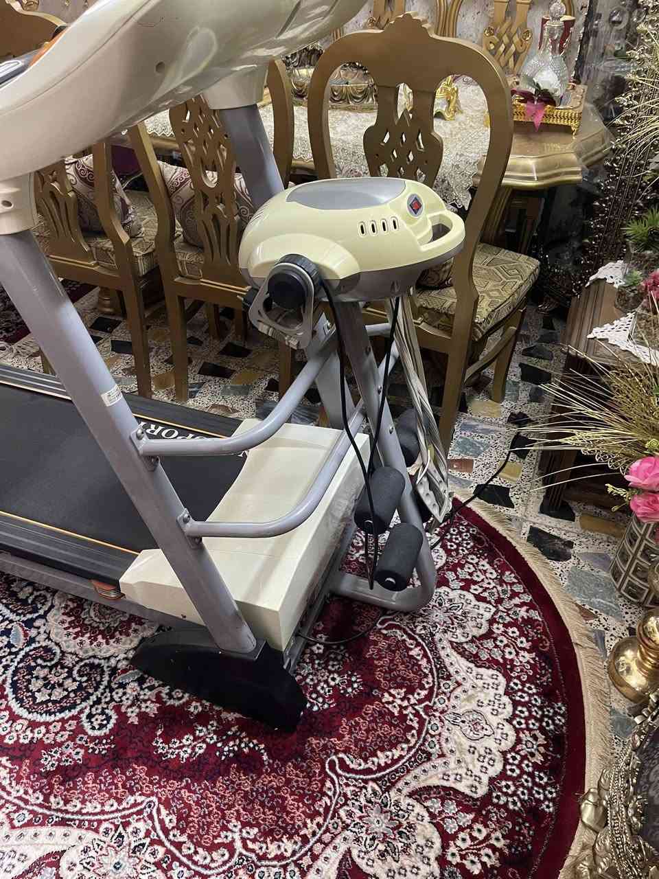 سلام عليكم جهاز رياضي اخو جديد جبلي
يتحمل كافت الوزان سعر ٣٠٠ بي مجال 

***********
