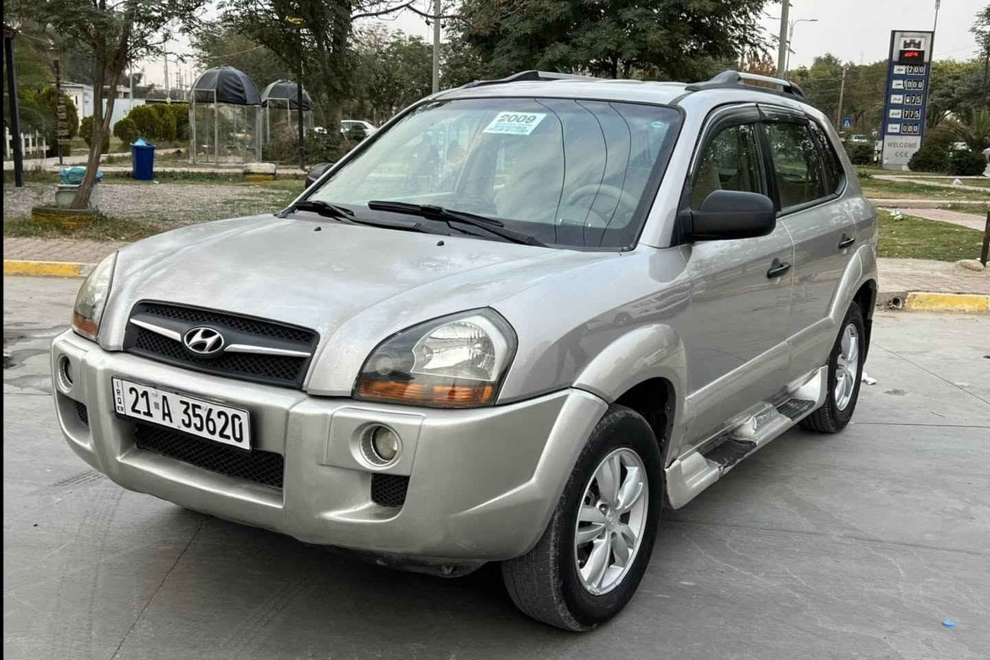 هیۆندای توکسۆن 2009 مەکینە 2.5 
شاشە ئایپادو کامیرە و حاسەیە  
سەیارە پاکە هیچی پێوە نیە 
تەن ها سارد نە بئت 
سەیارەی ماڵی خۆمە مە هی مەعرەز نیە.  
سەنەوی تاوە کو 29 تازیە   
شون کەلار

سـعـر : لە کۆمێنت داوابکە ڕاستەوخۆ بۆت دێت 📥 

گێر و مەکیەنەی بەشەرت 
هیچ کێشەیەکی تێدا نییە 

ژمارەی خاوەنەکەی 
  ***********
