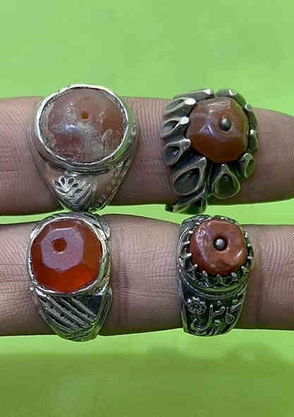 اللهم صل على محمد وال محمد 
العقيـق الأصلي 
للاستفسار *********** 
كروب هواة الاحجار الكريمة النادرة
