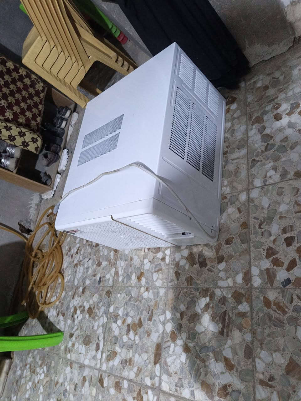 مكيف توسوت 2طن اخو الجديد  واخو لبلاش مستعمل فتره قليله بس3 اشهر والسعر 350  شراي طب خاص  *********** وبي واتساب
النظافه وحده تحجي عمي بعده بالباكيت
مكيف توسوت 2طن اخو الجديد  واخو لبلاش مستعمل فتره قليله بس3 اشهر والسعر 350  شراي طب خاص  *********** وبي واتساب
