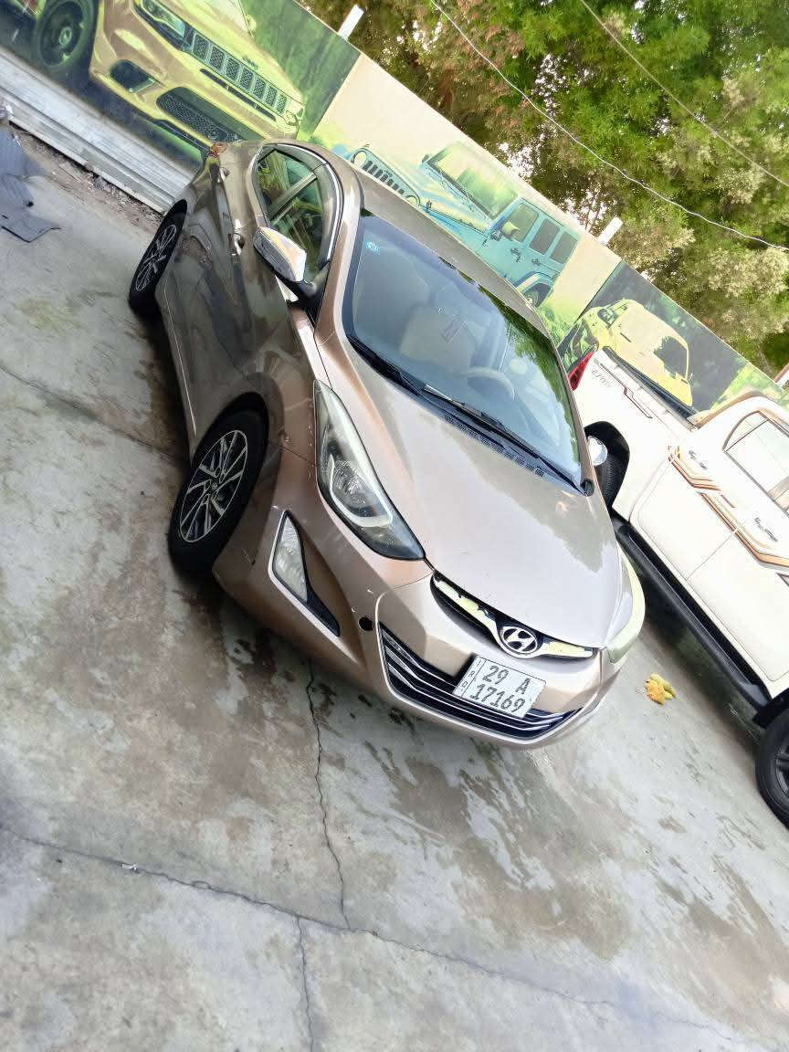 النتره 2014 شكل 2015 خليجي محرك 1600 دوش عالي تبريد قطعتين بيهة فقط باب مبدل مكانهة واسط الكوت 
***********
