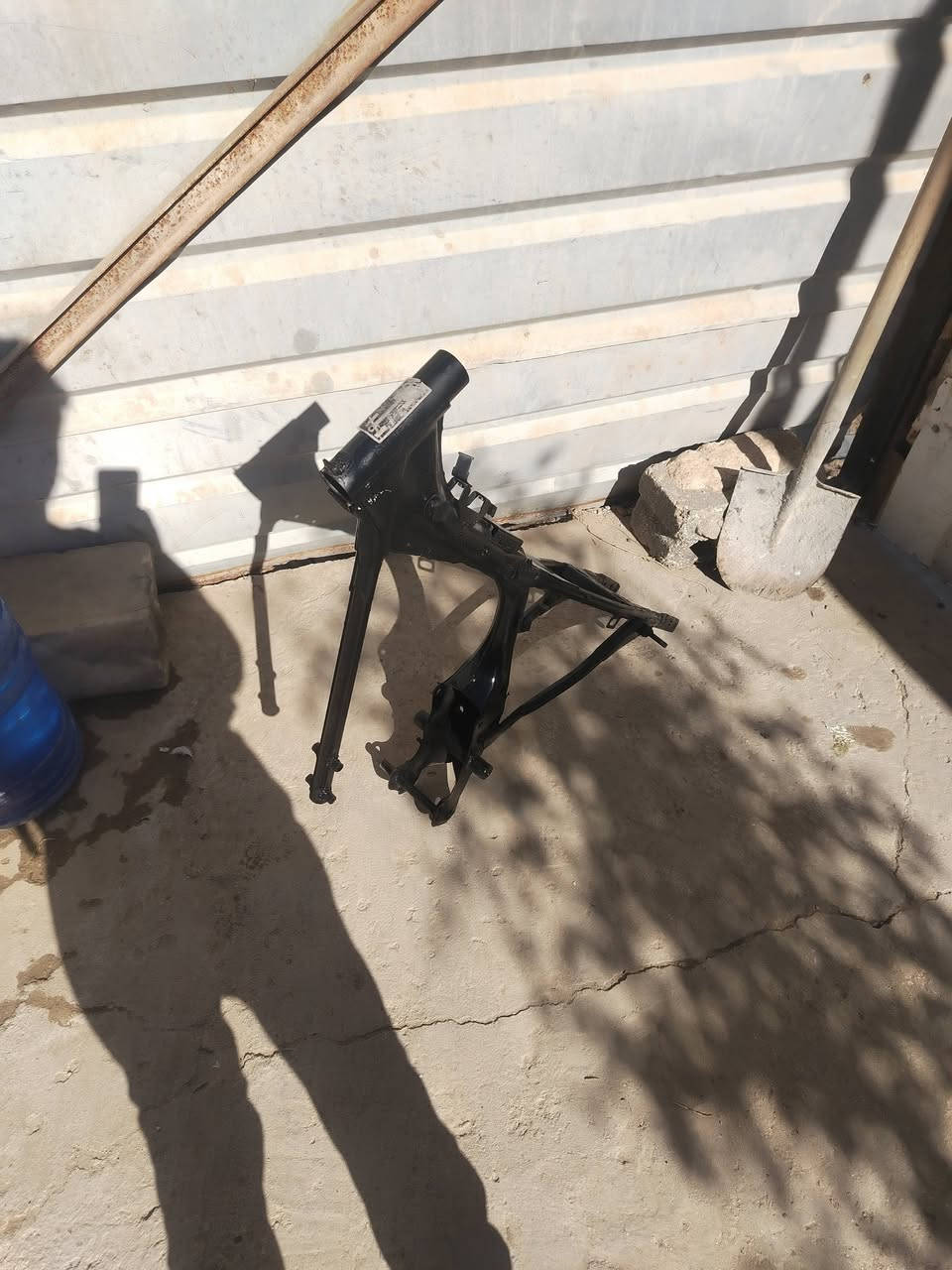 شاصي لبيع سيجي موديل 22اوراق سعر 110وبي مجال بسيط شاصي نضيف مكاني حله ***********
