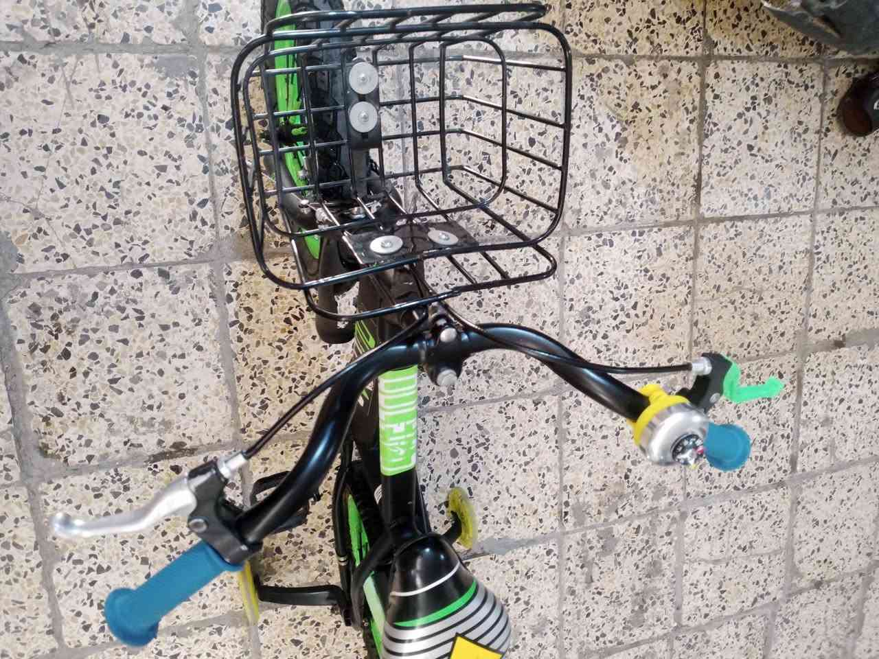100السعر وهذا الواتساب ***********
