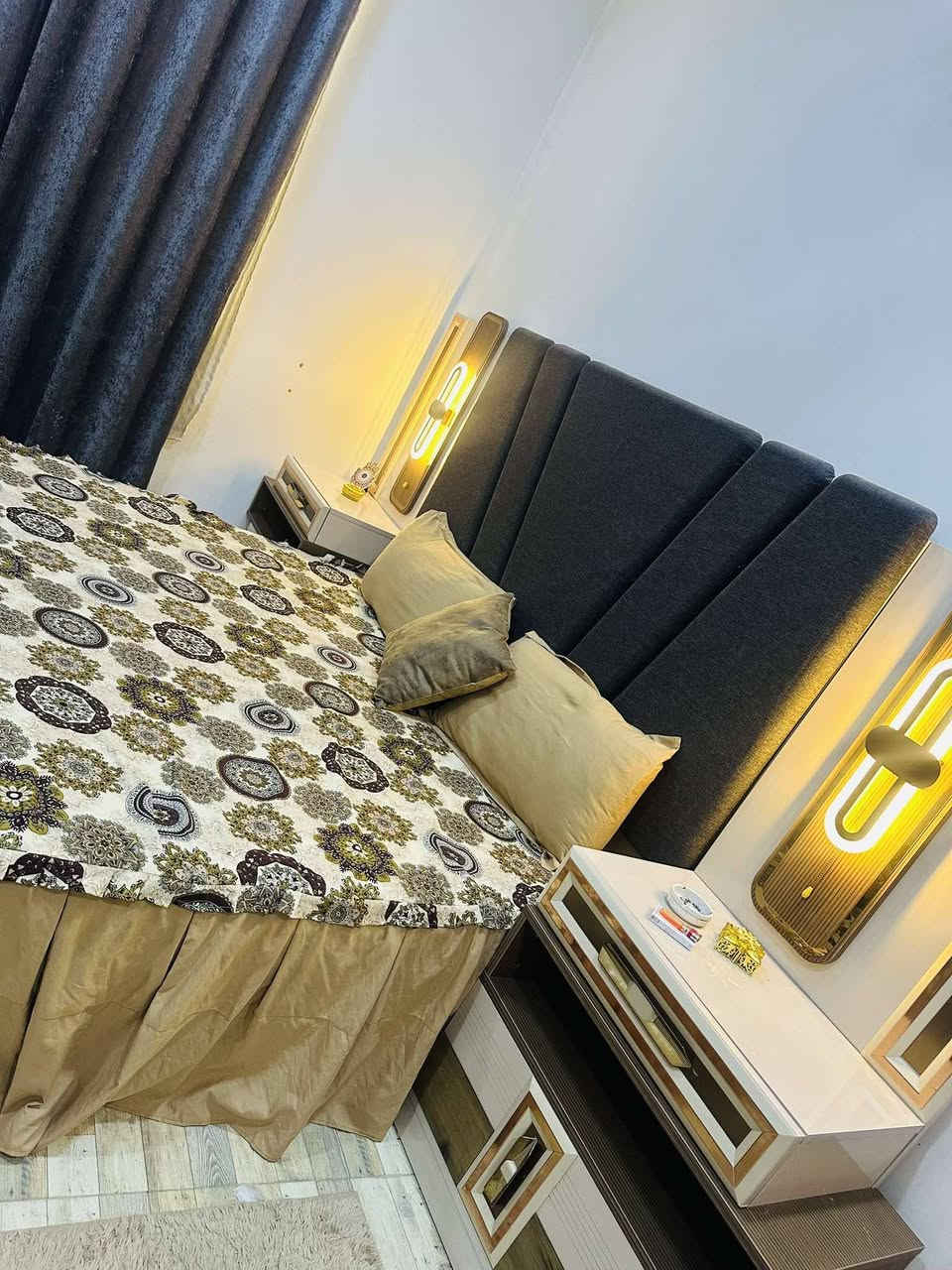 غرفه تركي 11 قطعه السع مليون وربع كلش نضيفه 
مكانها الإسكان الصناعي نزله الثانيه
#الشراي_ياخذ_لقطه_شاشه_للمنشور_ويتفضل_خاص_وشعدك_للبيع_دزه_خاص_الي_ابيعه_الك_والرزق_على_الله


**إذا كنت صاحب هذا الإعلان وتريد حذفه لأي سبب، رجاءا أرسل رسالة إلى الدعم الفني**