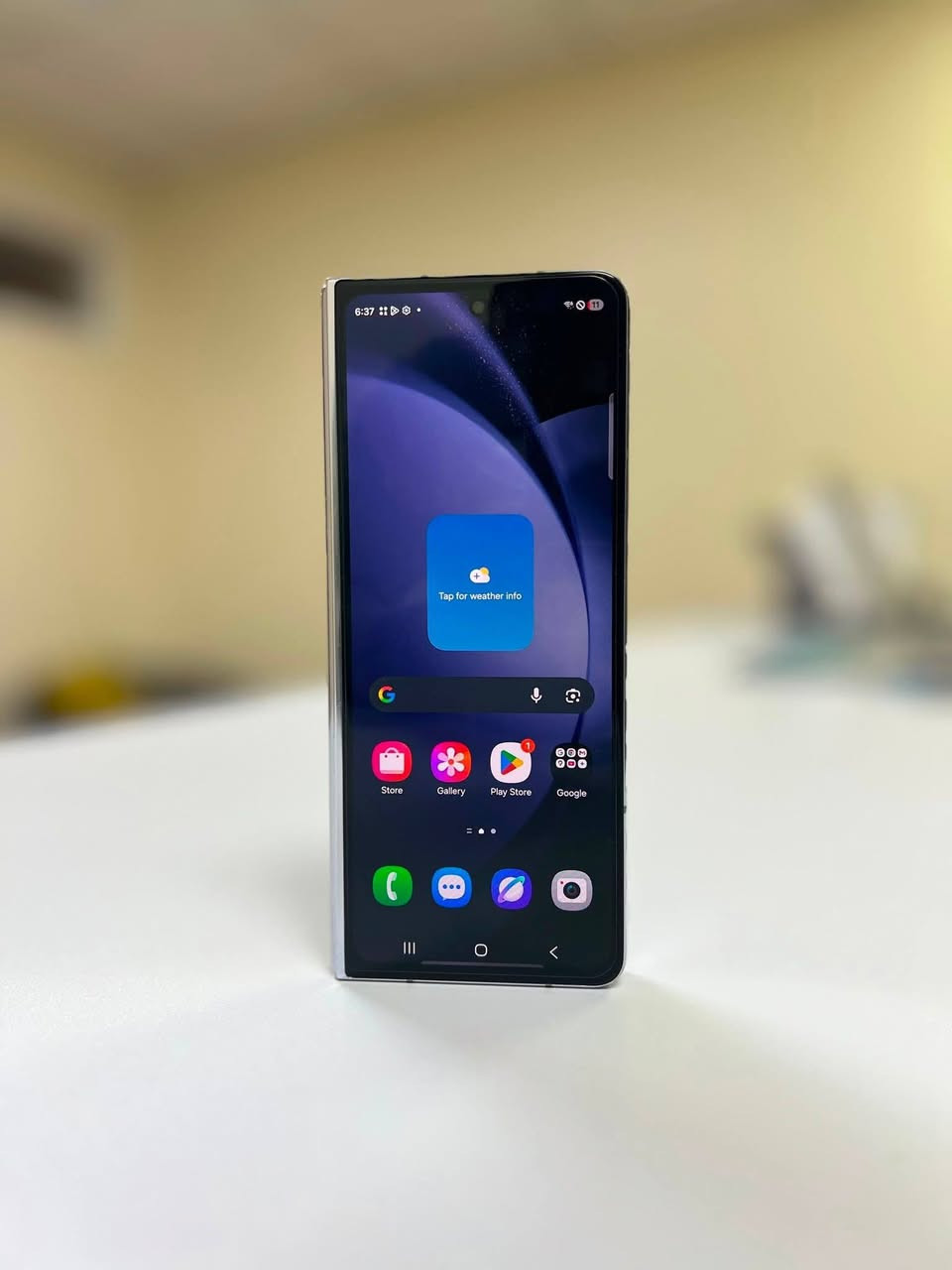 Samsung Galaxy Z Fold 5
إذا تدور على جهاز فخم، عملي، ويجمعلك الموبايل والتابلت بجهاز واحد، فهذا هو الخيار المثالي 😍
📱 Samsung Galaxy Z Fold 5 
✅ شاشة داخلية كبيرة 7.6 إنج
✅ شاشة خارجية 6.2 إنج
✅ معالج Snapdragon 8 Gen 2 for Galaxy
✅ كاميرا رئيسية 50MP
✅ تصوير 4K احترافي
✅ذاكرتة 256 GB 
✅ بطارية 4400mAh 
✅ سماعات ستيريو بصوت قوي
✅يدعم شريحتين شريحة اساسية و شريحة الكترونية 
✅ نظام أندرويد مع تحديثات طويلة المدى
✅الجهاز فقط مفتوح منضف السماعه يم كرار 
و الباقي كلة مكفول 
✅نضافتة جدا عالية 
✅سعرة 700 الف 
✅يرهم مراوس 13 برو ماكس اهم شي مكفول ما مبدل بي شي 
✅الشراي يتواصل وياي على رقم بي واتساب ***********
