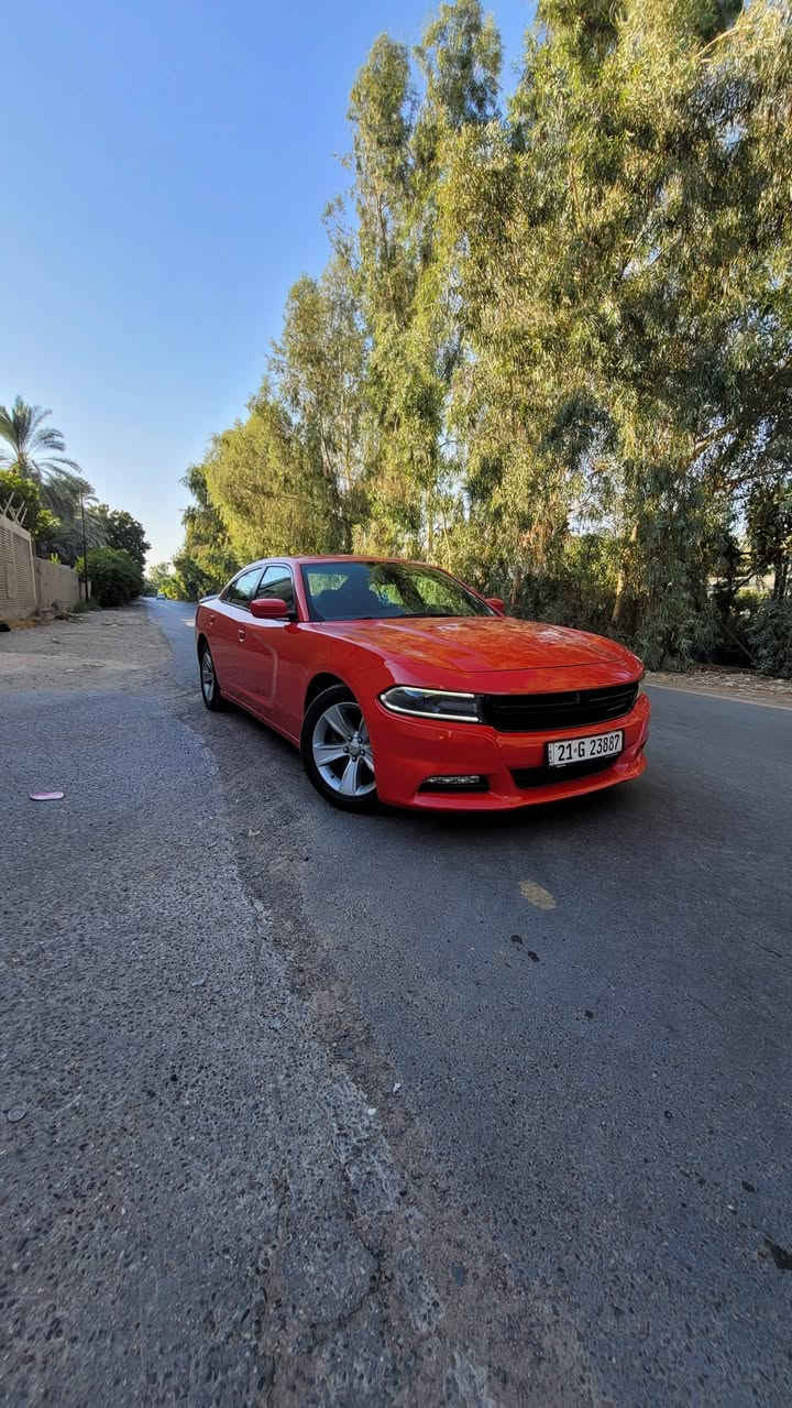 سلام عليكم
للبيع او مراوس جارجر sxt احمر طماطه 🍅
سته سلندر ( كلين تايتل )
بدون قطرت صبغ بيهه بارد قليل 
موديل 2017
رقم سليمانيه بسمي 
سياره جديده ماشيه 110
المواصفات
بصمه ابواب  تشغيل عن بعد 
كشن حاضن تتفئه بالكشنات  كهربائي
شاشه كبيره كامره
تحكم ستيرن
 السياره جديده 
تخم تاير تخم ويل 
ابد ماطالعه خط
سياره جاهزه مكفوله من صبغ 
مكاني بغداد حي اور رقم الهاتف ***********
سعرهه ٢٢٨بيهه مجال
