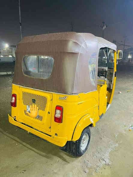 تكتك للبيع 2022 شهر سابع رقم كشره كفاله ما عده بارد يم البكلايت والمكينه مبدل بستم فقط الشراي يتصل ويدلل *********** مكلف بلنشر
