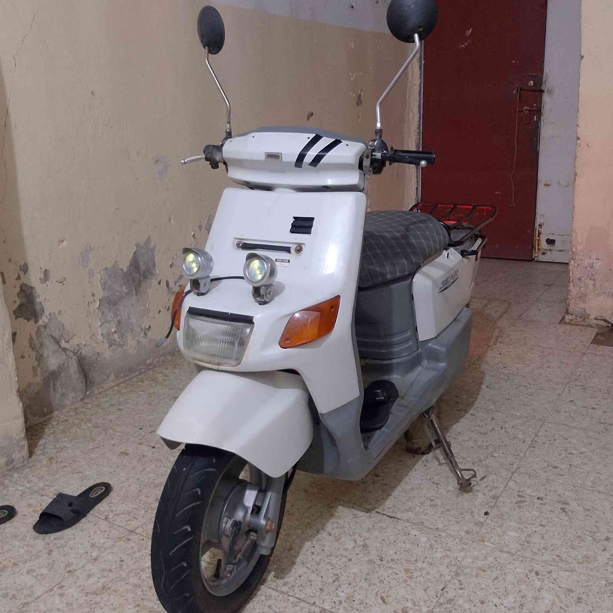 سلام عليكم دراجة بيكم فحل للبيع دراجة جديدة كلش سلف هندر شغالات كهربائيات شغالة دشبول شغال تايرات جدد دراجة نشطة مكاني نعمانية سعر ٣٧٥وبيها مجال ***********
