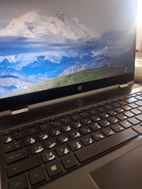 لابتوب  hp جهاز مصمم للعمل فقط ودراسة ذاكره 1 تيرة ورام 4 جهاز نضافه 1...