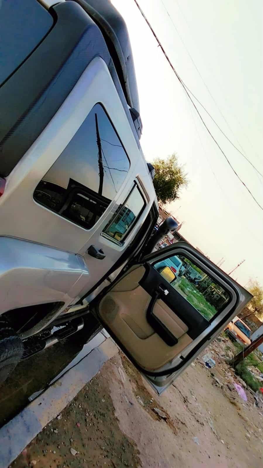 للبيع همر H3 
مديل 2006 حادثها فقط باب الصدر 
محرك و كير تاهو سته سلندر اعتمادي جداً و قوي يتحمل و مابي عطلات 
سيارة جاهزة و مرتبه مال جنايه مابيها أي نقص رقم بغداد جديد بأسمي سنويه و هزة جاهزة 
عنواني بغداد البياع 
للتواصل ***********