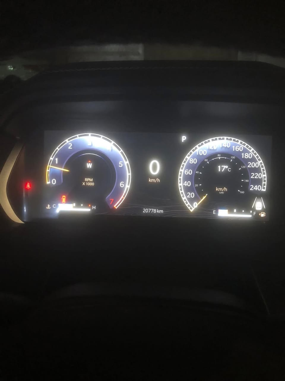 السلام عليكم

جيب شيروكي لمتدد موديل 2022 وارد امريكي بدون حادث كلين بس سرقه مفتوح البجم و البيبان و مشدوده نفسهن 7 راكب رادرات كامرات داخل السياره و خارج السياره جلد حساسات السياره فول لمتت 

السعر 28,000 الف دولار العنوان بغداد الدوره رجاءا بدون تعليق سلبي غير متواجد على الفيس رقم الهاتف ***********
