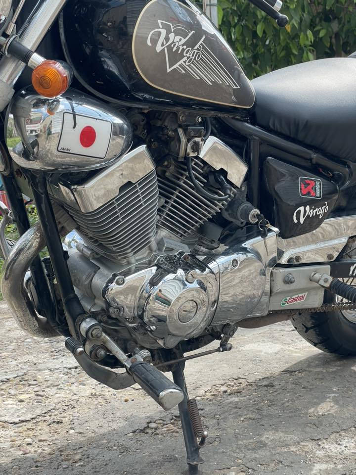 للبيع ***********
مليون ٢٠٠بيها مجال 
مكان بغداد التاجي جسر المثنا
