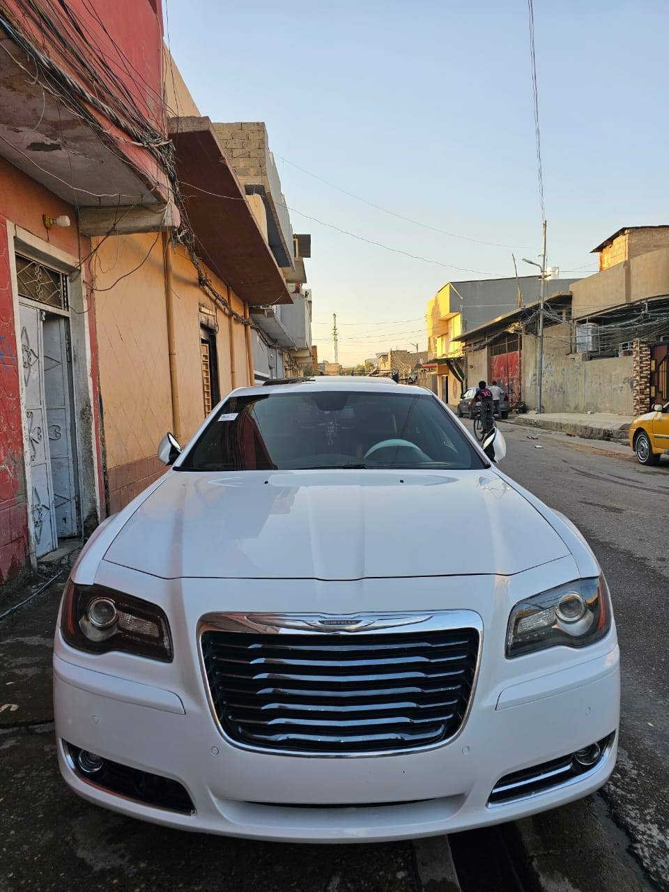 السلام عليكم ..... اوباما ١٣ فول s رقم دهوك.. شرط التحويل بيها على كد شبر بلبنيد من الجهتين فقط مكفوله من الرصعات والشخوط صدر امامي خلفي شرط جديد كلها شغالة سيارة الف متصرف عليها مامشتغله خط السيارة فور ويل فول فول رادار امامي... مكان السياره مكان السياره موصل.... واتساب {***********)
