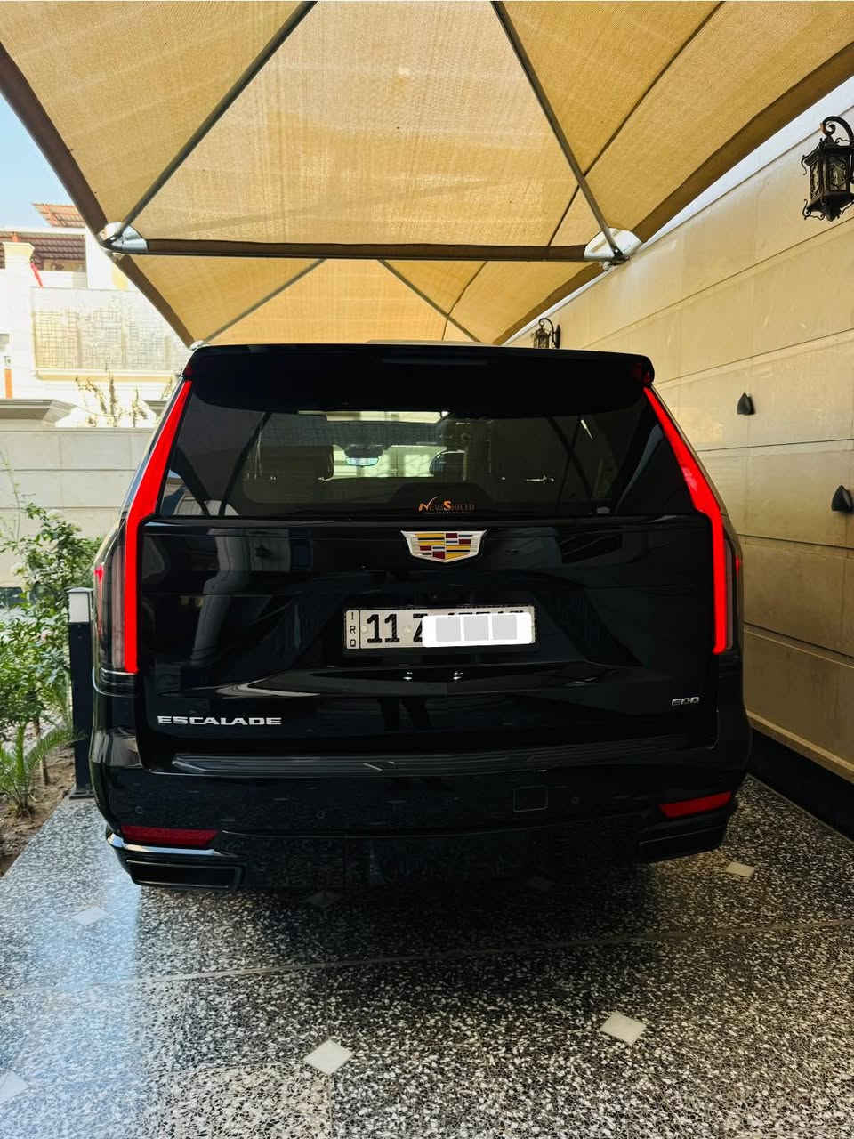 السلام عليكم
كاديلاك اسكاليد 2024 اسبرسو 
شركة المنصور ام الضمان 
مغلفة PPF🇺🇸
السياره ماشية{16}الف
رقم بغداد
السياره جديده معنه الكلمه  بل حقيقه احله من الصور
مكان السياره #الكاظمية
للاستفسار 
***********
‭0770 056 6615‬
