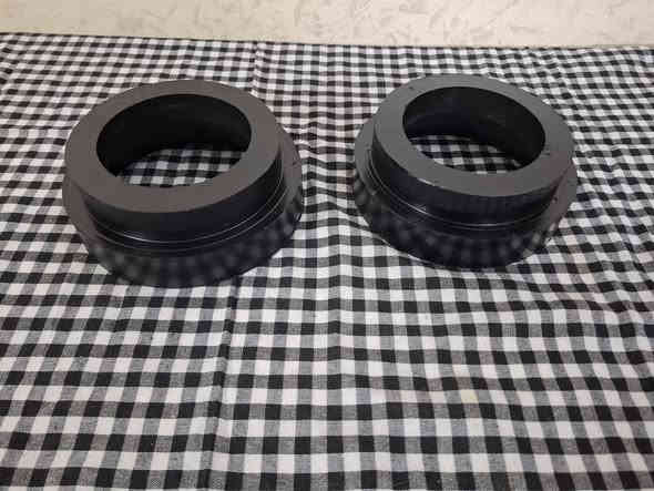 السلام عليكم 
غراض FJ للبيع 
١- سبيسر انج وربع ١٠٠ الف
٢-تعلاية لوي خلفي ٣٠ الف
٣-شباك ٢٥ الف
٤-مازدا جهة اليمين ٢٥ الف
٥- مسجل شاشته مكسوره ١٥ الف
٦-اطار مسجل ٢٠ الف
٧-درع بطانة جاملغ  عدد٢ ١٠ الاف
٨-دكت تبريد ٣ قطع ١٥ الف
٩- يدة قفل باب السايق ١٠ الاف
١٠-هوائية  ٥ الاف
***********
