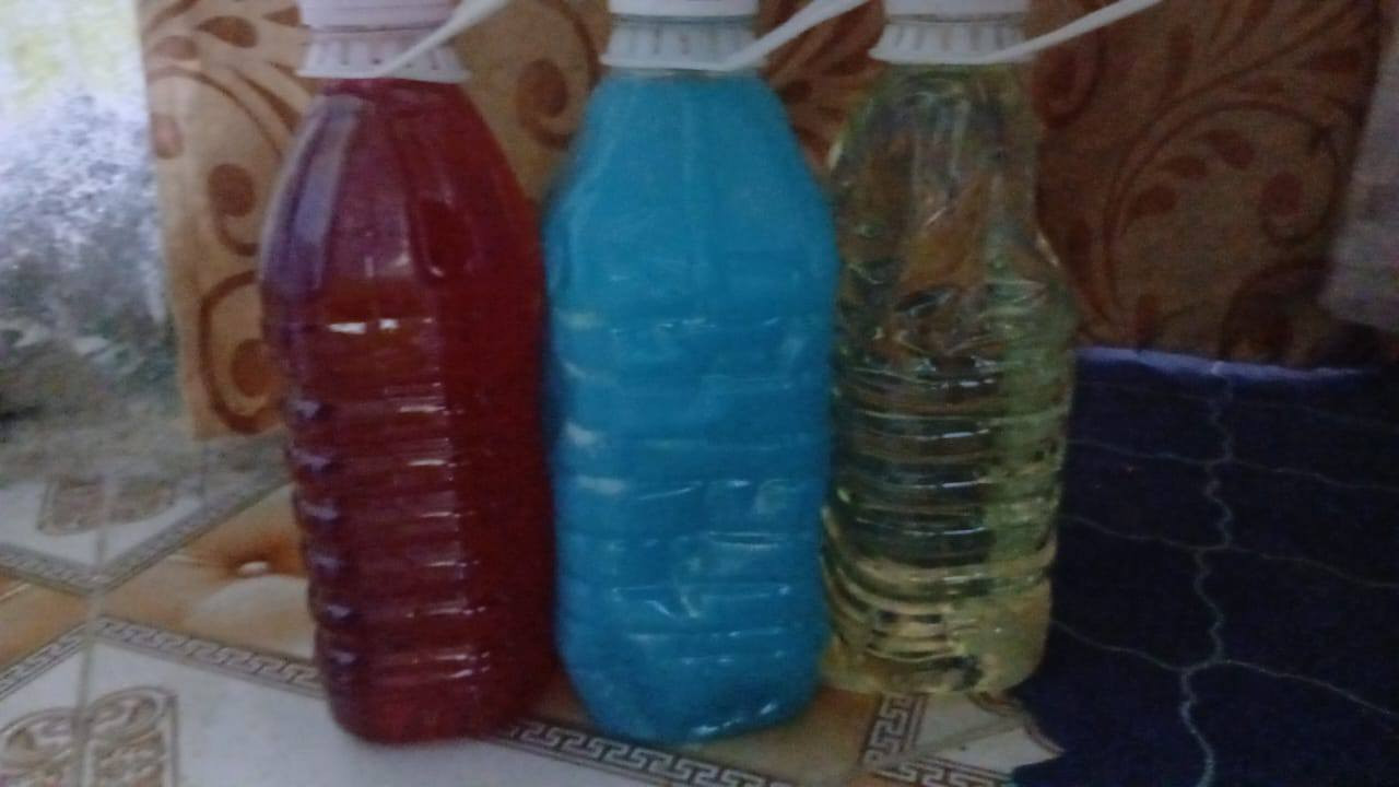 السلام عليكم متوفر
انواع منظفات درجه اولي وبي ضمان جربه كدام مندوب ما عجبك يرجع توصل ع رقم وتساب *********** جميع لحجام عندي وعندي جمله 
وتايت سائل جليكان ب15
وزاهي جليكان ب12
كلور جليكان ب12
معطر ملابس ورضيه جليكان ب18
معطر الحضره جلكان ب20
جل ماعين ومنعم الدين الكيلو ب3
صابون سائل دبه  3لتر 6
شاور جسم دبه 3لتر ب6
ع فكره متوفر جميع لحجام
