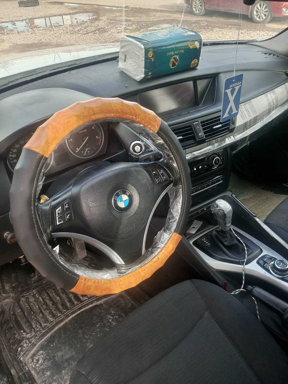 بي ام دبليو موديل 11
محرك مليكة جديد شرط 
الكير شرط
التبريد ثلج 
تدفئة 
شرط التحويل 
السنوية صاقطة 
السعر 90 اوبيه مجال 
صاحب السيارة ***********
مكلف بل نشر 
الفحص موجد بل منشو
