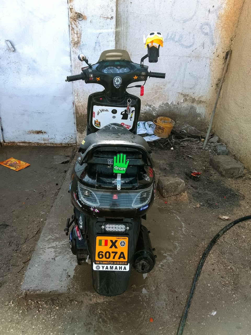 سلام عليكم اخوان دراجه فراشه اللبيع موديل 2005 مكينه مامفتوحه كهربائيات كله شغاله الدراجه ماعيزه شي السعر 550اتصال على هاذه الرقم ***********)
