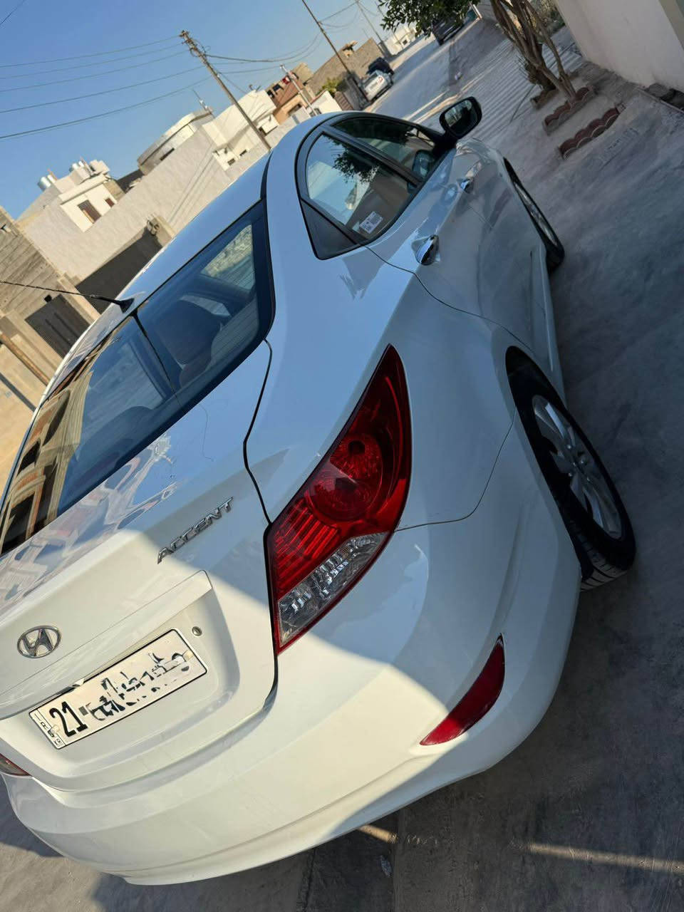 اكسنت موديل 2012 
سياره ضررها موجود بل صور 
سنويه هزه جديده
سعر 97 بي مجال 
رقم هاتف ‭٠٧٧٠ ٦١٨ ٧٥٧٥‬ كركوك, العراق
