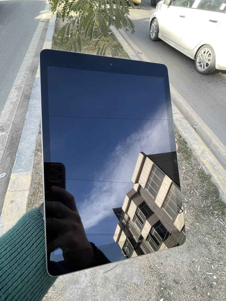 ايباد ابل الجيل ٧ ذاكره ١٢٨ كلشي بل جهاز شغال ومابي مشكله
سعره كلش مناسب للأستفسار 
***********
